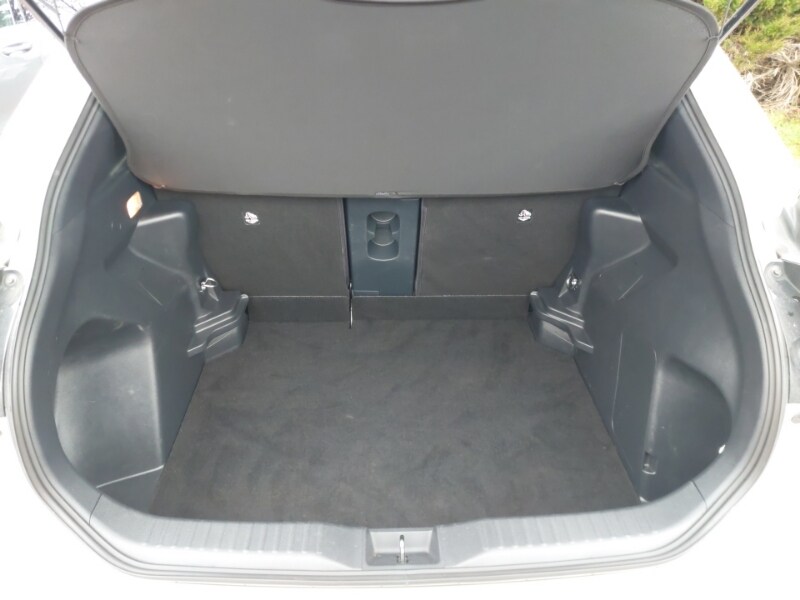 Used Toyota Yaris Cross 2023 for sale - 77585458: Photo 8