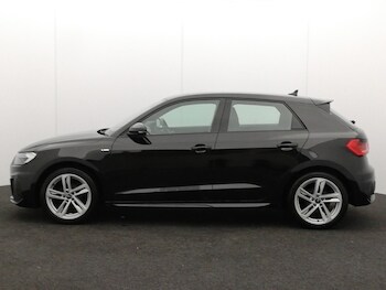 Used Audi A1 2022 for sale - 77875871: Photo