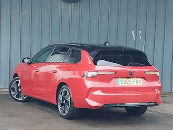 Used Vauxhall Astra 2025 for sale - 77202145: Photo