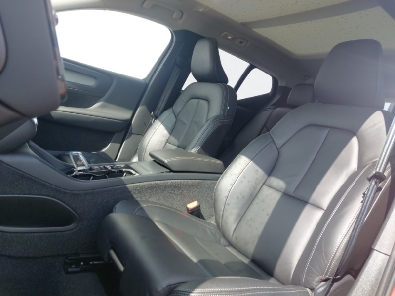 Used Volvo XC40 2022 for sale - 77142717: Photo 5