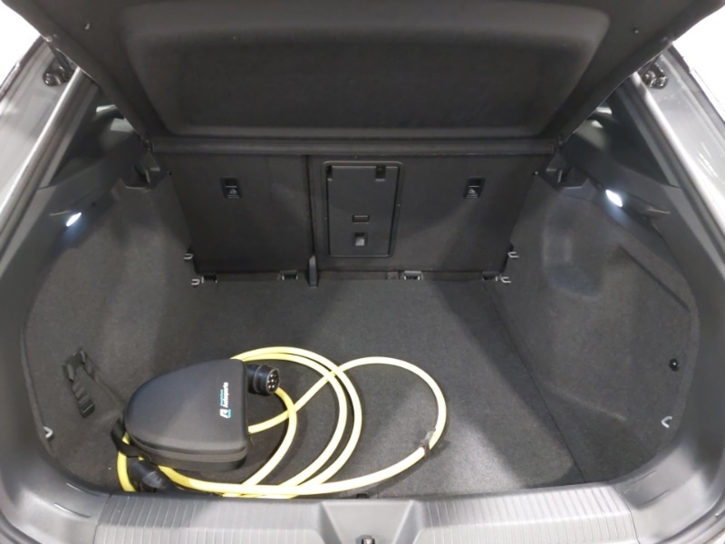 Used Volkswagen ID.4 2022 for sale - 77955164: Photo 8