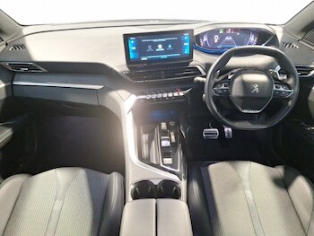 Used Peugeot 3008 2023 for sale - 77923447: Photo