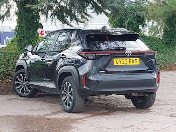 Used Toyota Yaris Cross 2022 for sale - 77253233: Photo