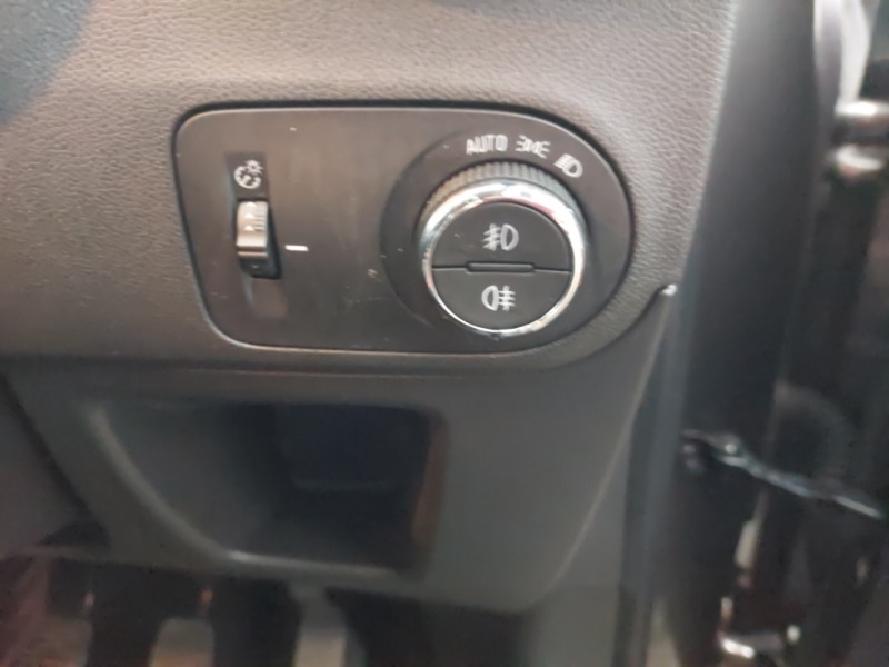 Used Vauxhall Crossland 2022 for sale - 76628990: Photo 12