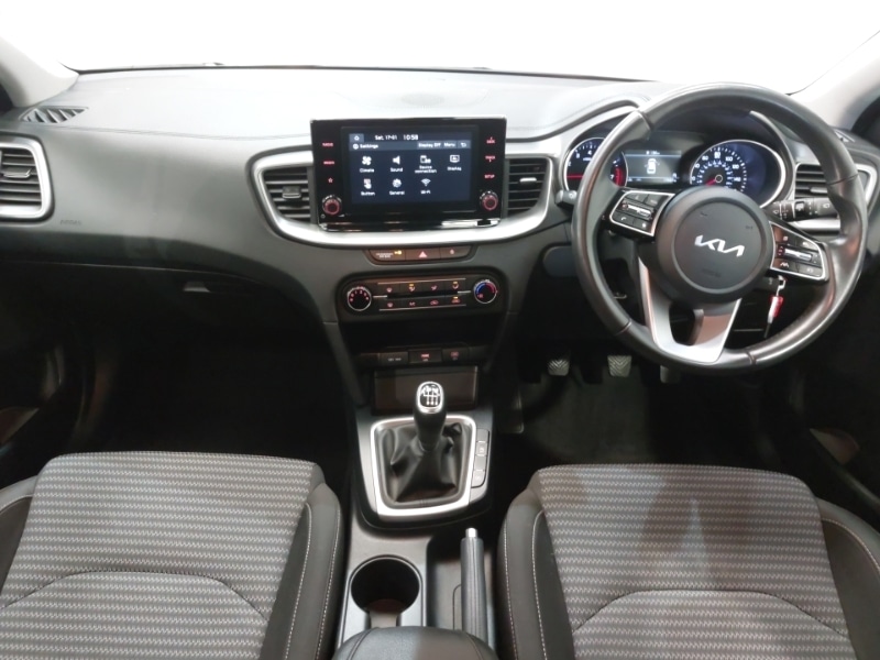 Used Kia Ceed 2023 for sale - 77253410: Photo 2