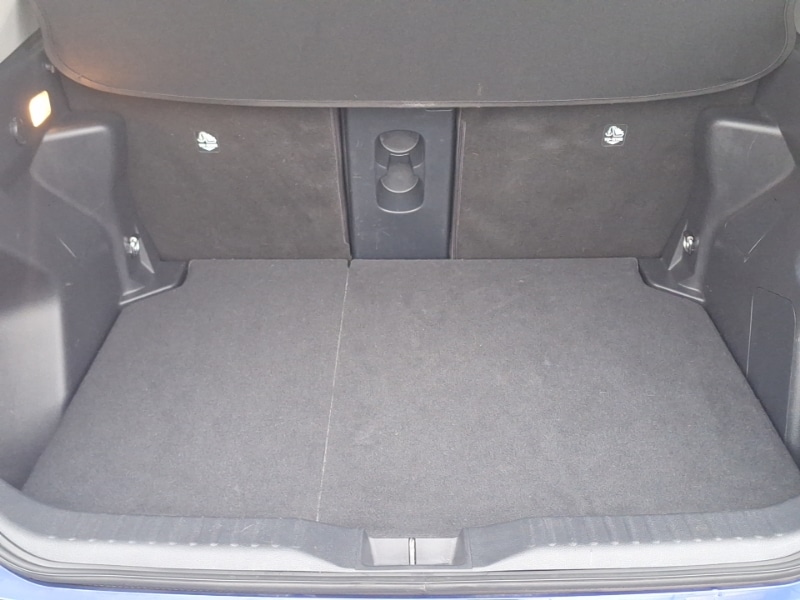 Used Toyota Yaris Cross 2022 for sale - 77624749: Photo 8