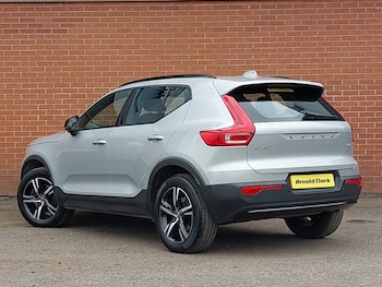 Used Volvo XC40 2024 for sale - 75633352: Photo