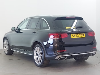 Used Mercedes-Benz GLC 2022 for sale - 77956015: Photo