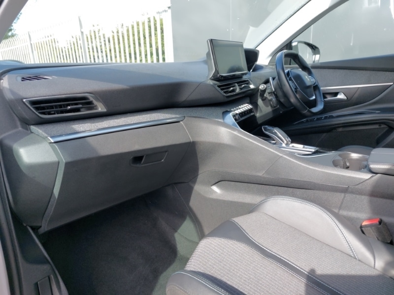 Used Peugeot 3008 2022 for sale - 76694992: Photo 5