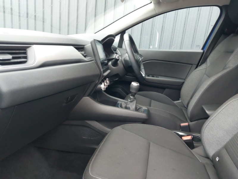 Used Renault Captur 2020 for sale - 76771080: Photo 5