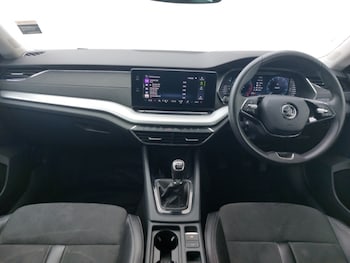 Used Skoda Octavia 2024 for sale - 75652100: Photo