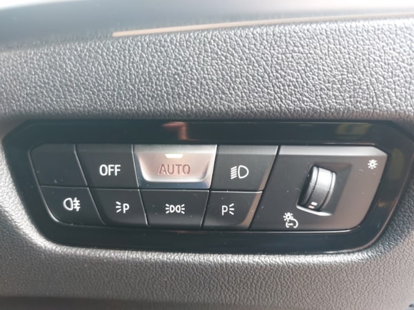 Used BMW 3 Series 2024 for sale - 76301279: Photo 10