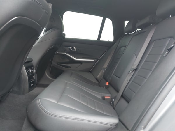 Used BMW 3 Series 2024 for sale - 76301279: Photo 6
