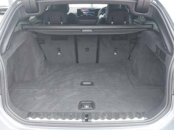 Used BMW 3 Series 2024 for sale - 76301279: Photo 8