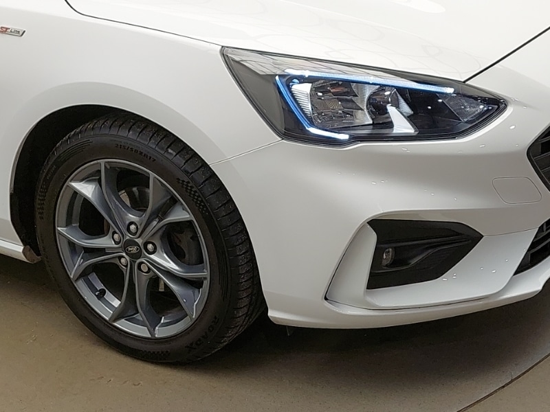 Used Ford Focus 2020 for sale - 76652164: Photo 9