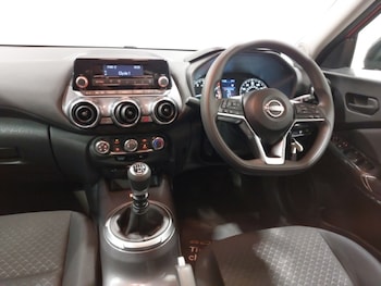 Used Nissan Juke 2023 for sale - 77070687: Photo