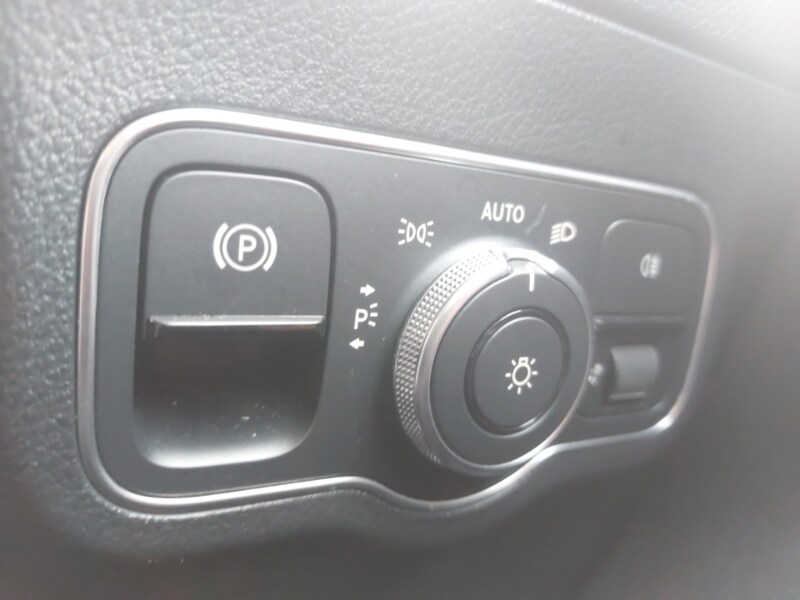 Used Mercedes-Benz EQA 2022 for sale - 77353044: Photo 12