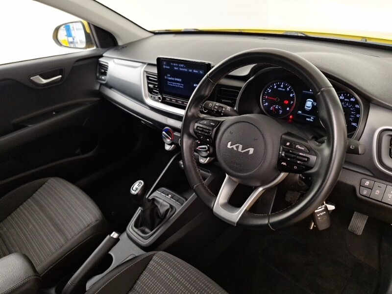 Used Kia Stonic 2022 for sale - 77875943: Photo 11