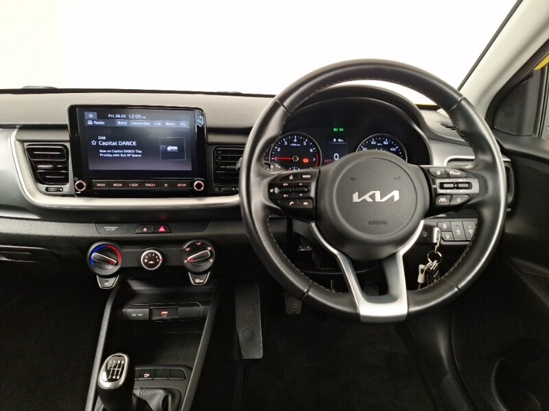 Used Kia Stonic 2022 for sale - 77875943: Photo 7