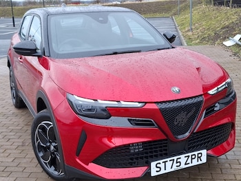 Used Alfa Romeo Junior 2025 for sale - 77677524: Photo