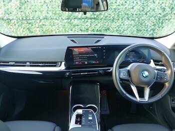 Used BMW iX1 2023 for sale - 77299062: Photo