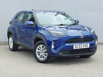 Used Toyota Yaris Cross 2022 for sale - 75755201: Photo