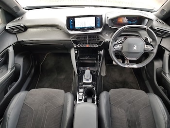 Used Peugeot 2008 2022 for sale - 75701700: Photo