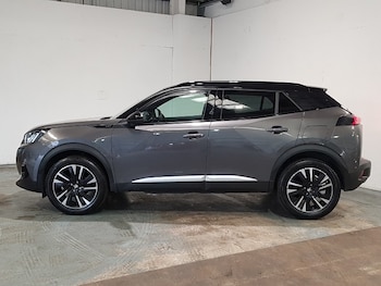 Used Peugeot 2008 2022 for sale - 75701700: Photo
