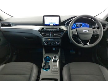 Used Ford Kuga 2022 for sale - 76195010: Photo 2