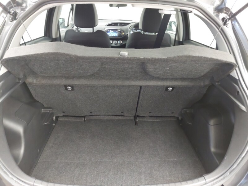 Used Toyota Yaris 2020 for sale - 77449273: Photo 8