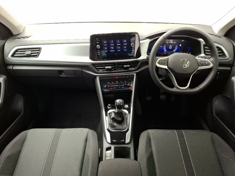 Used Volkswagen T-Roc 2025 for sale - 77032080: Photo 2