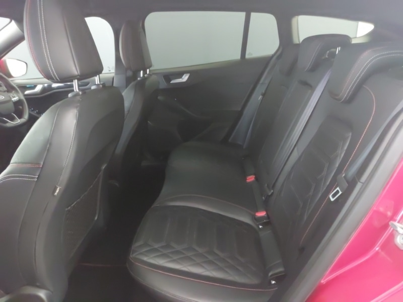 Used Ford Focus 2023 for sale - 76506422: Photo 6