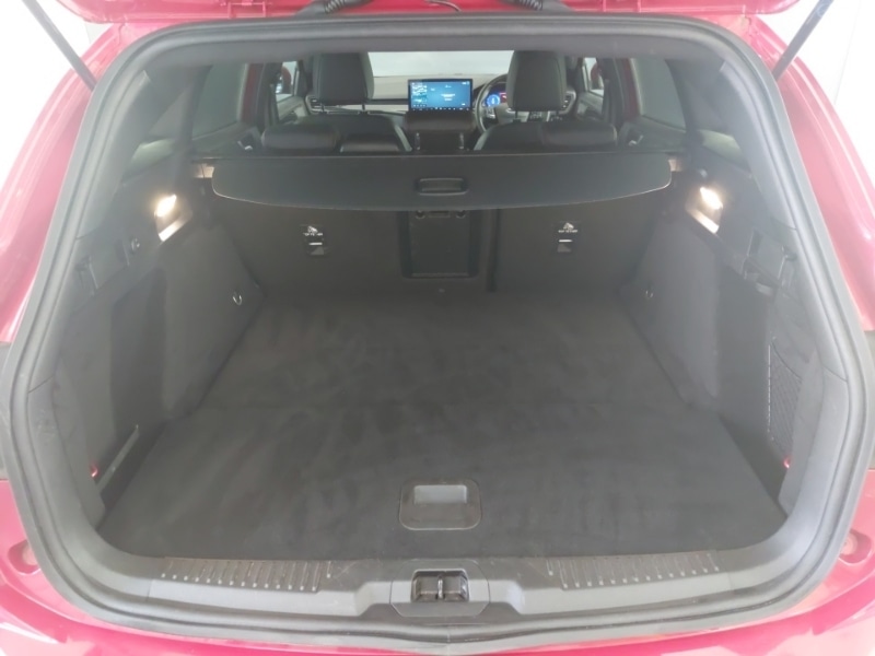 Used Ford Focus 2023 for sale - 76506422: Photo 8