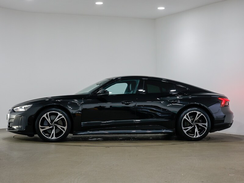 Used Audi e-tron GT 2022 for sale - 77948992: Photo 4
