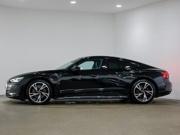 Used Audi e-tron GT 2022 for sale - 77948992: Photo