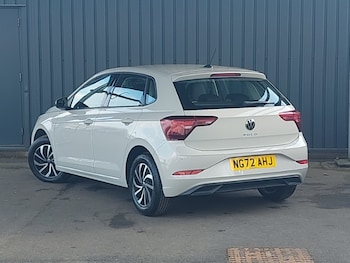 Used Volkswagen Polo 2022 for sale - 77912576: Photo