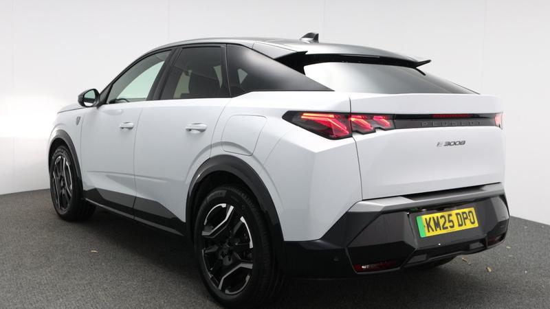 Used Peugeot 3008 2025 for sale - 77117443: Photo 5