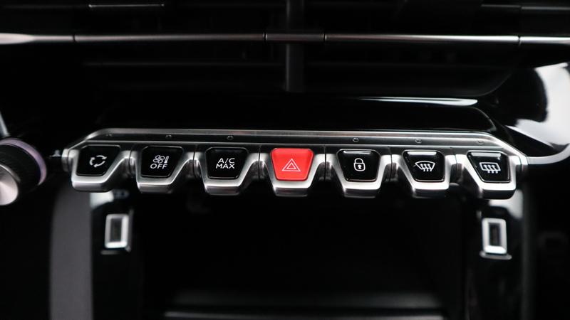 Used Peugeot 208 2023 for sale - 77116739: Photo 31