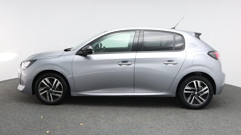 Used Peugeot 208 2023 for sale - 77116739: Photo 6