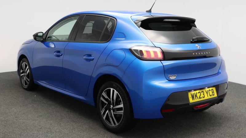 Used Peugeot 208 2023 for sale - 77117464: Photo 5