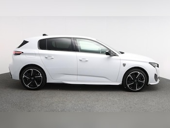 Used Peugeot 308 2024 for sale - 77117502: Photo