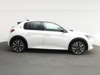 Used Peugeot 208 2020 for sale - 77116855: Photo