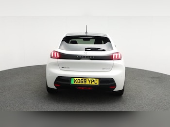 Used Peugeot 208 2020 for sale - 77116855: Photo