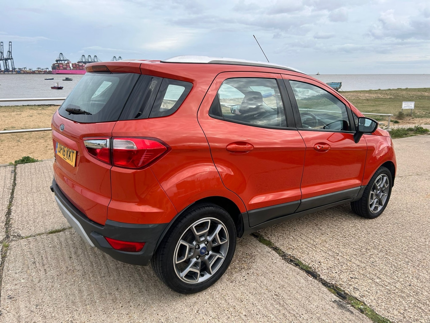 Used Ford Ecosport 2016 for sale - 76401893: Photo 4