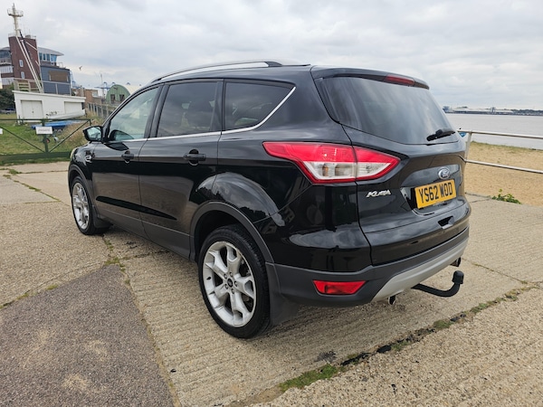 Used Ford Kuga 2013 for sale - 76120542: Photo 4