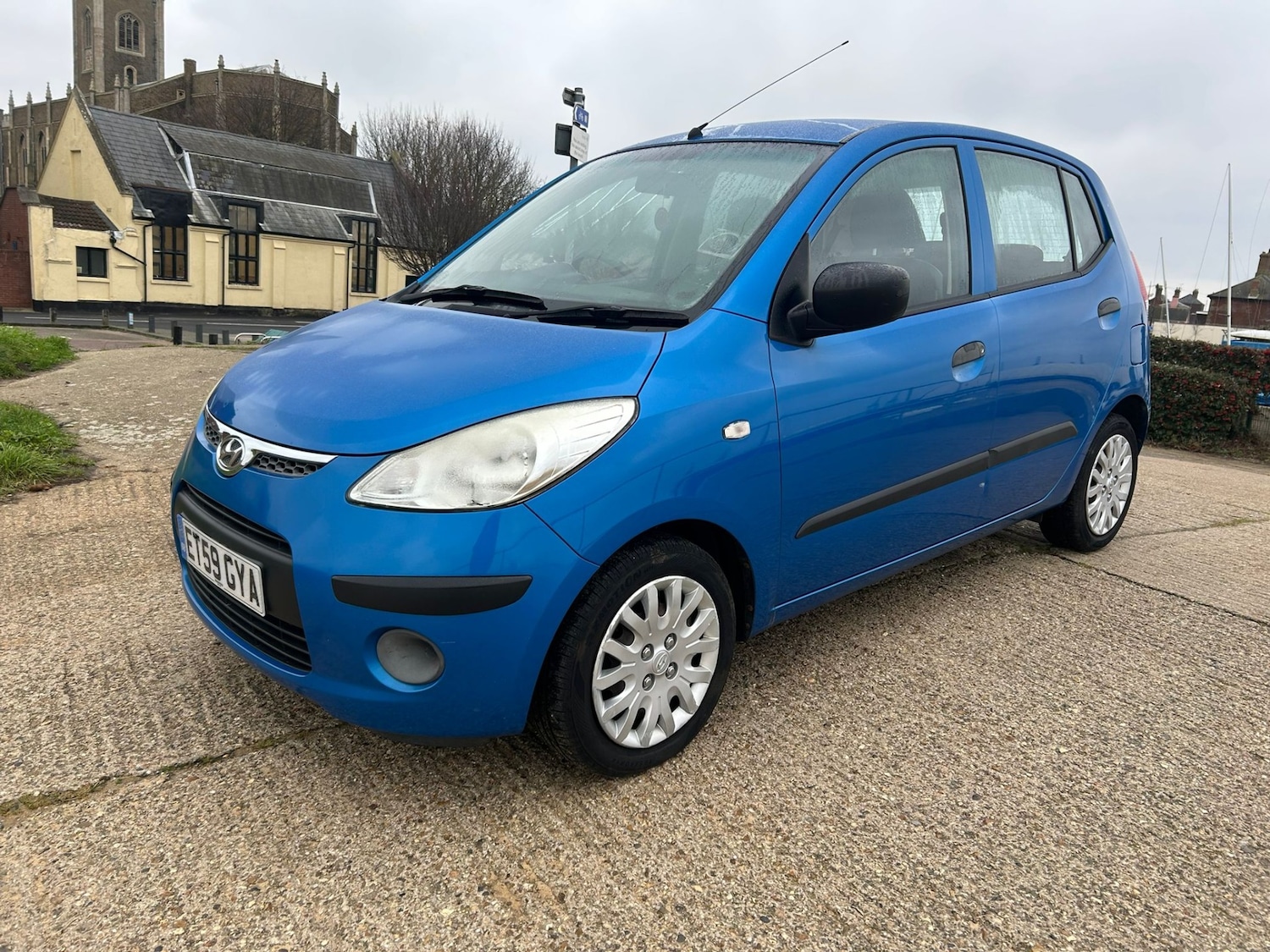 Used Hyundai i10 2010 for sale - 77365409: Photo 2