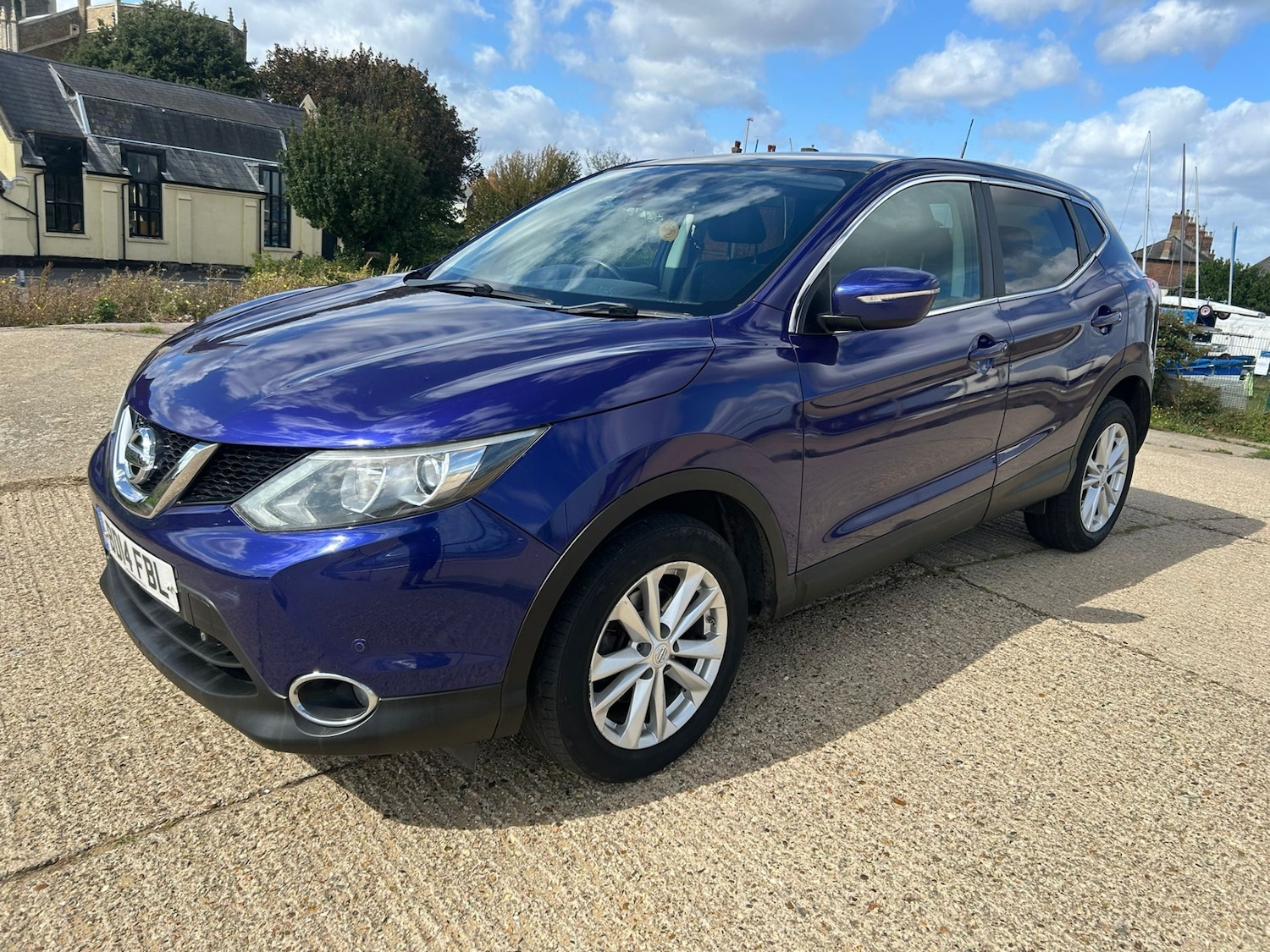 Used Nissan Qashqai 2014 for sale - 76353761: Photo 2