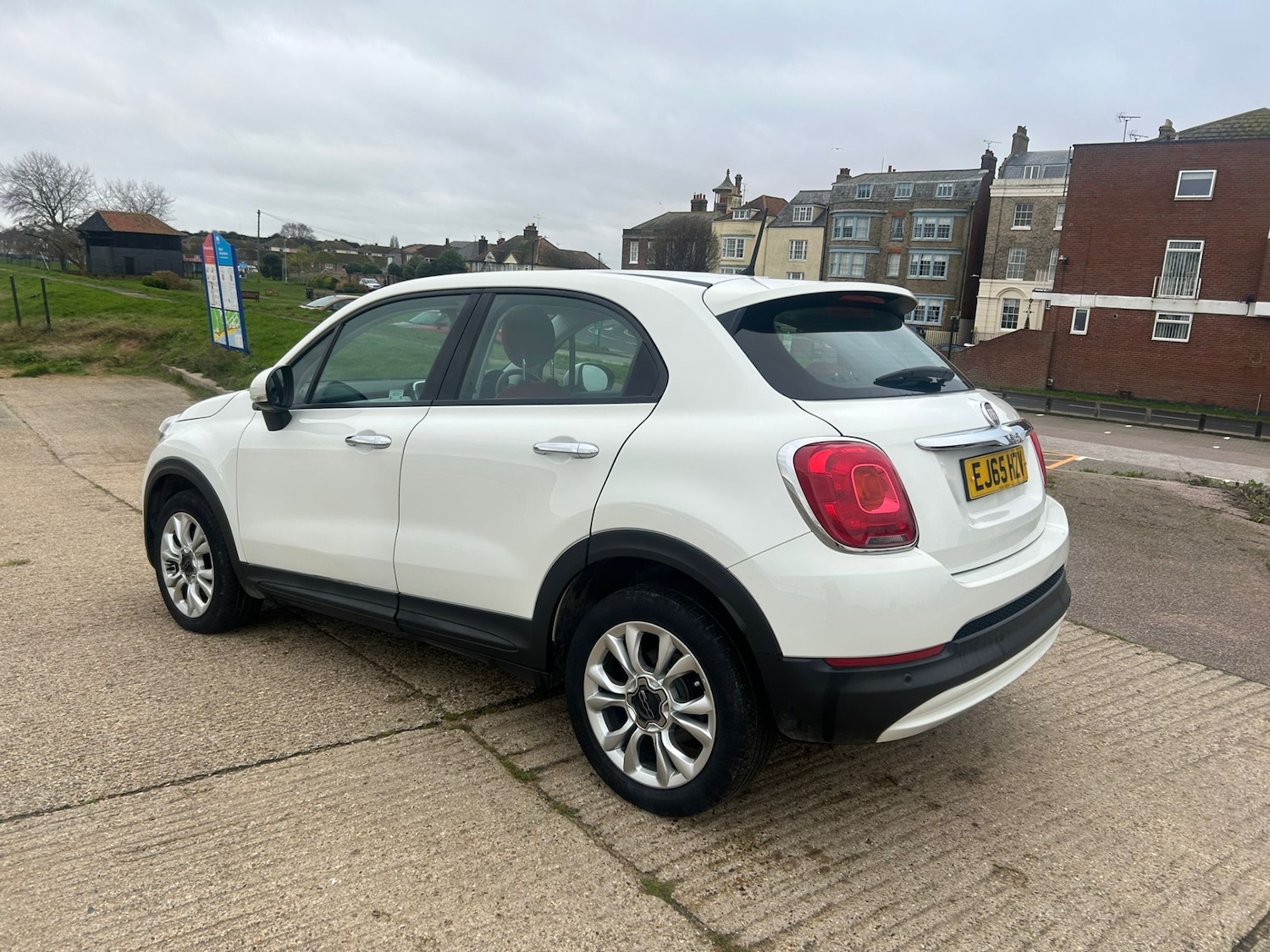 Used Fiat 500X 2015 for sale - 77020681: Photo 4