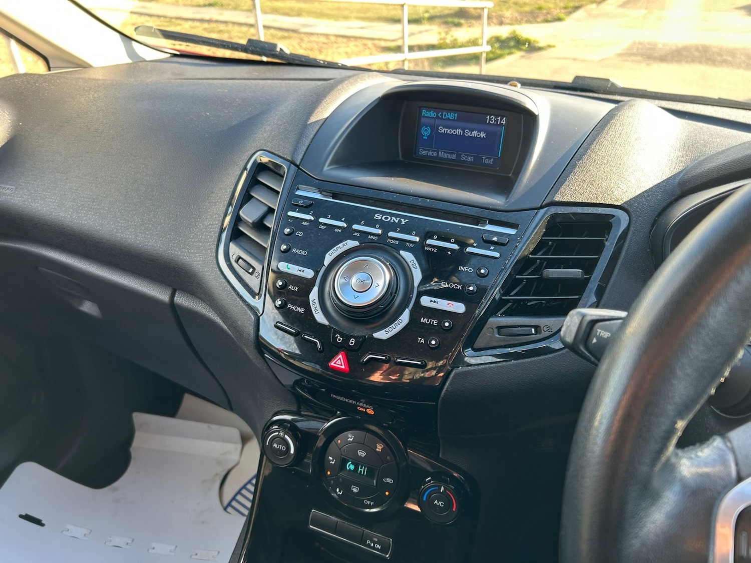 Used Ford Fiesta 2013 for sale - 76963730: Photo 9