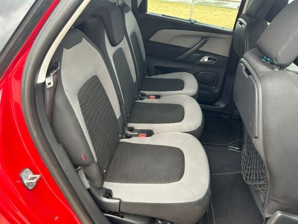 Used Citroen C4 Picasso 2013 for sale - 77364773: Photo 9